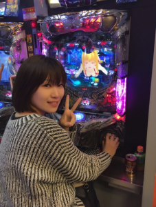パチンコライターセグ子の現在と結婚や妊娠は 胸や水着画像と病気の噂も よしおのパチスロライター図鑑